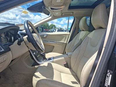 2015 Volvo XC60 T5 Platinum