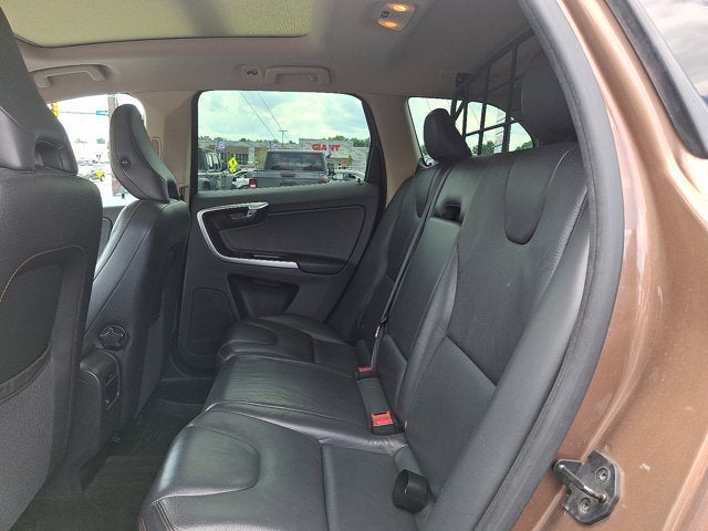2010 Volvo XC60 T6