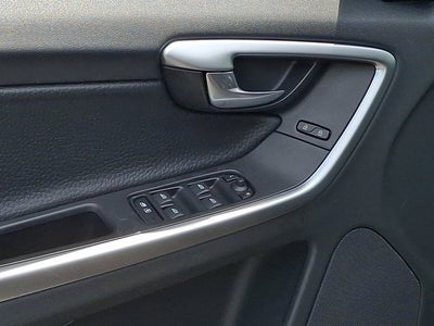 2010 Volvo XC60 T6
