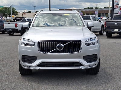 2021 Volvo XC90 Momentum