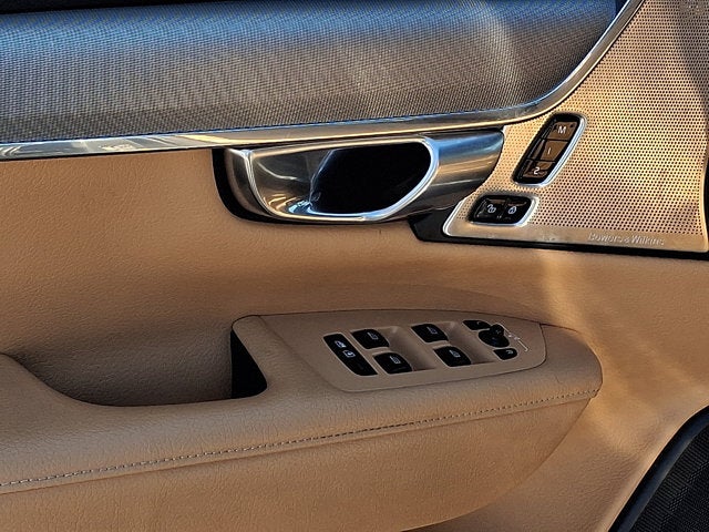 2020 Volvo V90 Cross Country T6 AWD