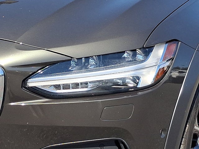 2020 Volvo V90 Cross Country T6 AWD