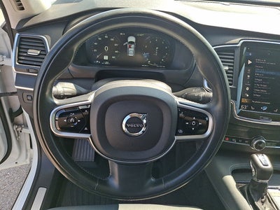 2020 Volvo XC90 Momentum