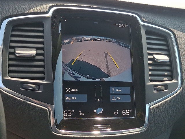 2020 Volvo XC90 Momentum