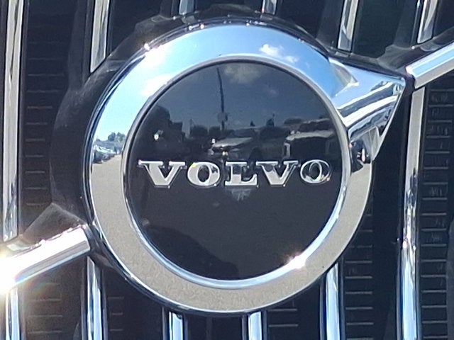 2020 Volvo XC90 Momentum