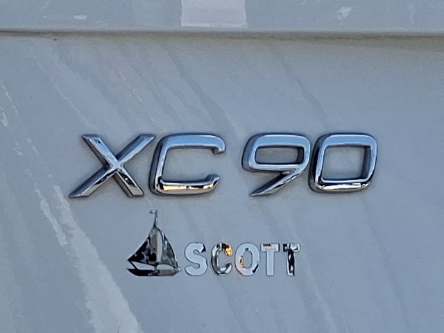 2020 Volvo XC90 Momentum