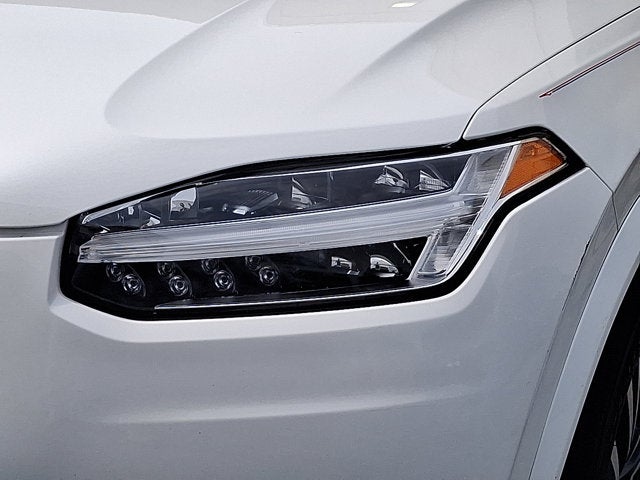 2020 Volvo XC90 Momentum