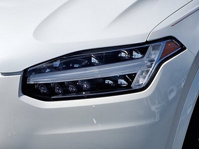 2020 Volvo XC90 Momentum