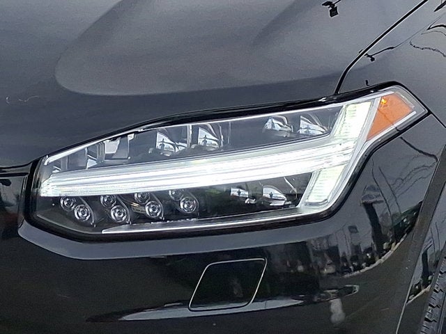 2022 Volvo XC90 Inscription