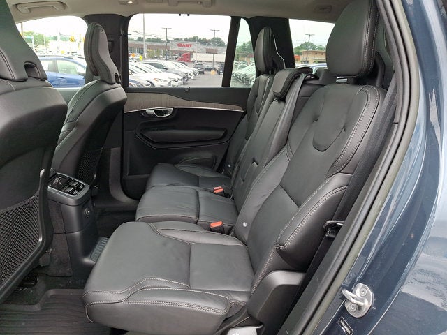 2023 Volvo XC90 Recharge Plug-In Hybrid Ultimate Bright Theme