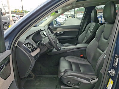2023 Volvo XC90 Recharge Plug-In Hybrid Ultimate Bright Theme