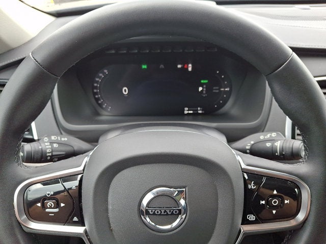 2023 Volvo XC90 Recharge Plug-In Hybrid Ultimate Bright Theme
