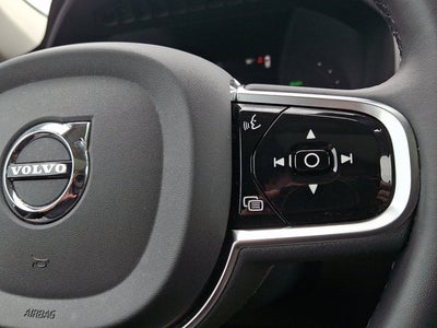 2023 Volvo XC90 Recharge Plug-In Hybrid Ultimate Bright Theme
