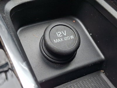 2023 Volvo XC90 Recharge Plug-In Hybrid Ultimate Bright Theme