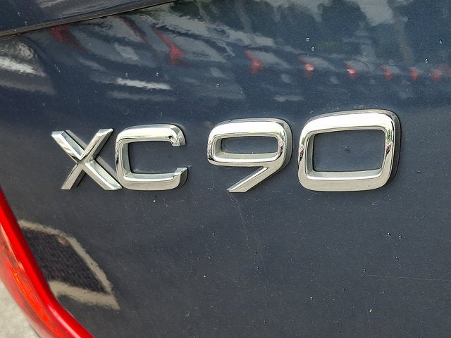 2023 Volvo XC90 Recharge Plug-In Hybrid Ultimate Bright Theme