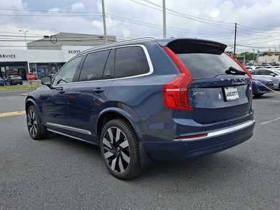 2023 Volvo XC90 Recharge Plug-In Hybrid Ultimate Bright Theme