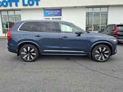 2023 Volvo XC90 Recharge Plug-In Hybrid Ultimate Bright Theme