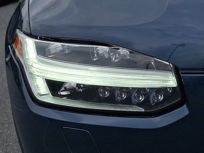 2023 Volvo XC90 Recharge Plug-In Hybrid Ultimate Bright Theme