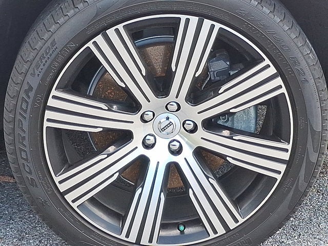 2024 Volvo XC90 Recharge Plug-In Hybrid Ultimate Bright Theme