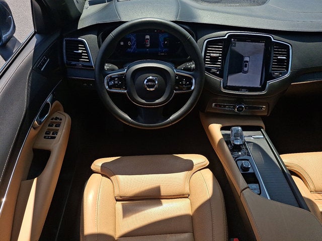 2024 Volvo XC90 Recharge Plug-In Hybrid Ultimate Bright Theme