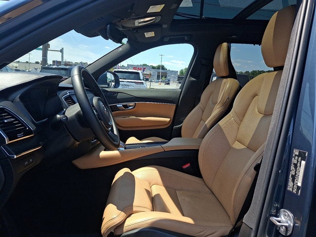 2024 Volvo XC90 Recharge Plug-In Hybrid Ultimate Bright Theme