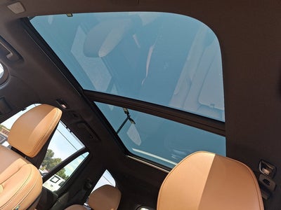 2024 Volvo XC90 Recharge Plug-In Hybrid Ultimate Bright Theme