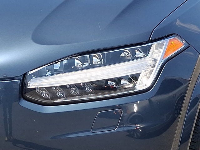 2024 Volvo XC90 Recharge Plug-In Hybrid Ultimate Bright Theme
