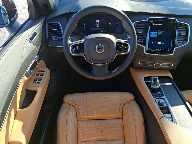 2024 Volvo XC90 Recharge Plug-In Hybrid Ultimate Bright Theme
