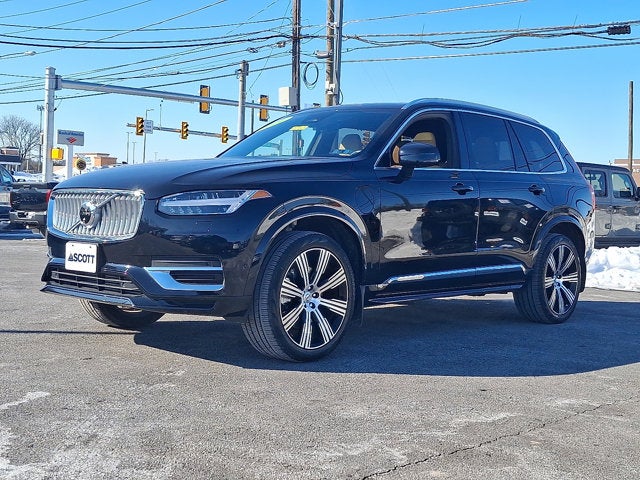 2024 Volvo XC90 Recharge Plug-In Hybrid Ultimate Bright Theme