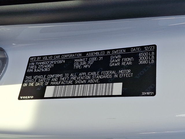 2024 Volvo XC90 Recharge Plug-In Hybrid Ultimate Bright Theme