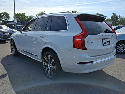 2024 Volvo XC90 Recharge Plug-In Hybrid Ultimate Bright Theme