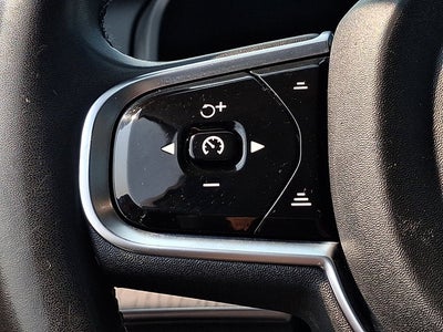 2024 Volvo XC90 Recharge Plug-In Hybrid Ultimate Bright Theme