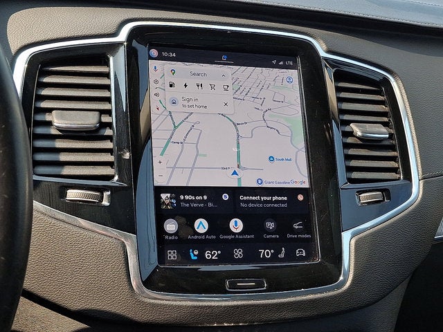 2024 Volvo XC90 Recharge Plug-In Hybrid Ultimate Bright Theme