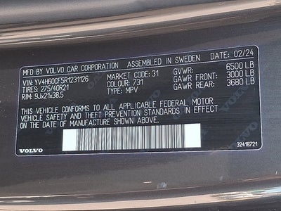 2024 Volvo XC90 Recharge Plug-In Hybrid Ultimate Bright Theme