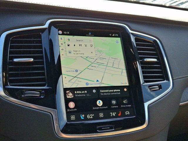 2024 Volvo XC90 Recharge Plug-In Hybrid Ultimate Bright Theme