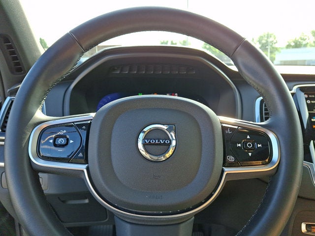 2024 Volvo XC90 Recharge Plug-In Hybrid Ultimate Bright Theme