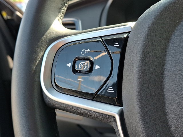 2024 Volvo XC90 Recharge Plug-In Hybrid Ultimate Bright Theme