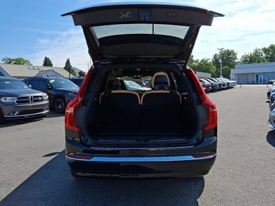 2024 Volvo XC90 Recharge Plug-In Hybrid Ultimate Bright Theme