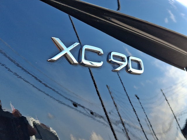 2024 Volvo XC90 Recharge Plug-In Hybrid Ultimate Bright Theme