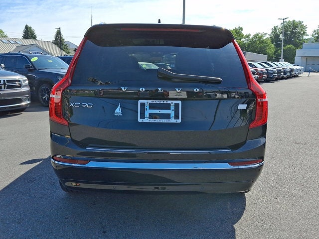 2024 Volvo XC90 Recharge Plug-In Hybrid Ultimate Bright Theme