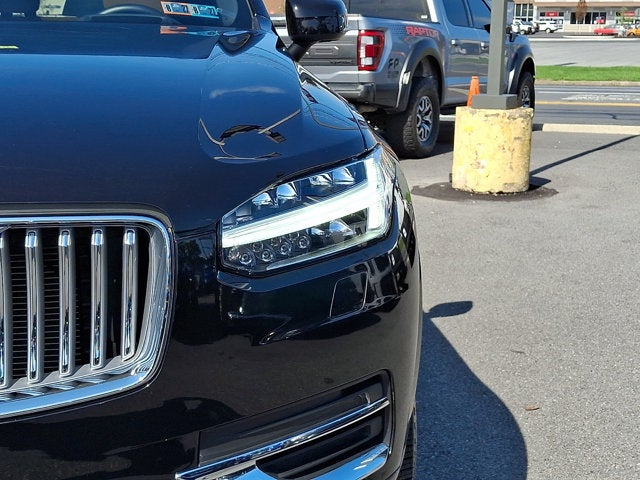 2024 Volvo XC90 Recharge Plug-In Hybrid Ultimate Bright Theme
