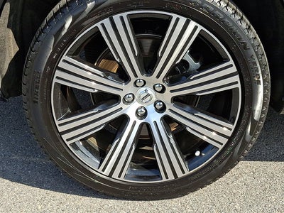 2024 Volvo XC90 Recharge Plug-In Hybrid Ultimate Bright Theme