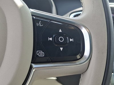 2024 Volvo XC90 Recharge Plug-In Hybrid Ultimate Bright Theme