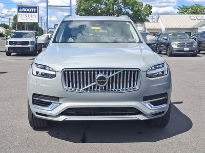 2024 Volvo XC90 Recharge Plug-In Hybrid Ultimate Bright Theme