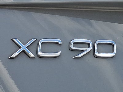 2024 Volvo XC90 Recharge Plug-In Hybrid Ultimate Bright Theme