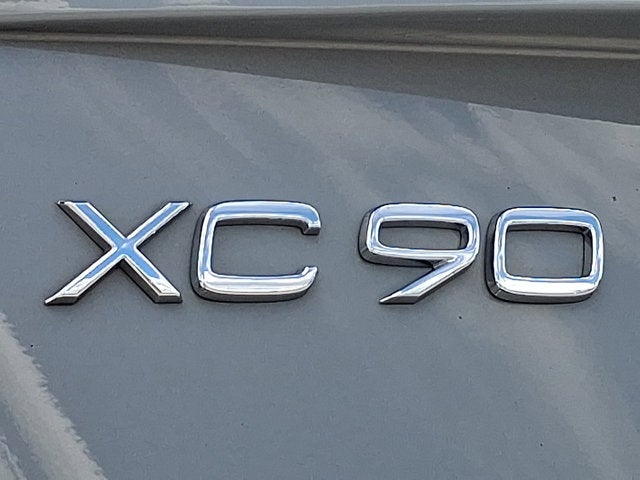 2024 Volvo XC90 Recharge Plug-In Hybrid Ultimate Bright Theme