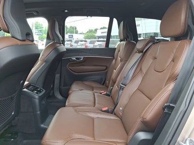 2024 Volvo XC90 Recharge Plug-In Hybrid Ultimate Bright Theme