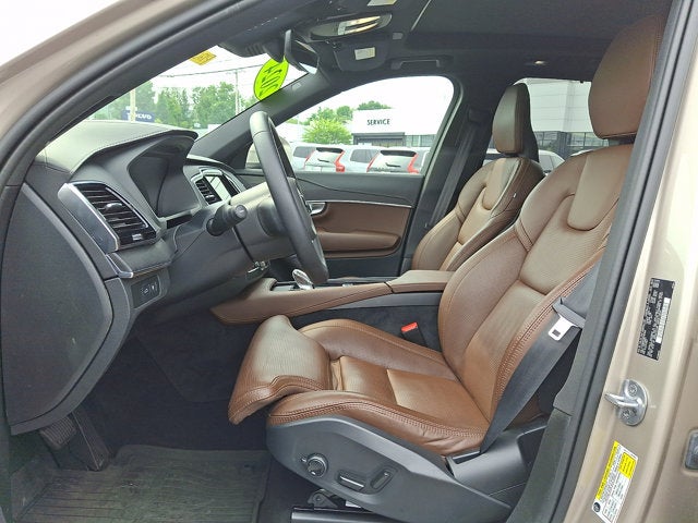 2024 Volvo XC90 Recharge Plug-In Hybrid Ultimate Bright Theme