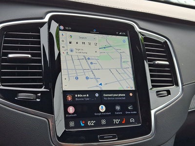 2024 Volvo XC90 Recharge Plug-In Hybrid Ultimate Bright Theme