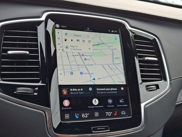 2024 Volvo XC90 Recharge Plug-In Hybrid Ultimate Bright Theme